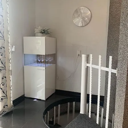 Haus Lara Marie 公寓 滨湖采尔